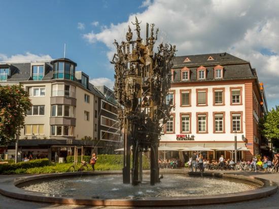 Fastnachtsbrunnen