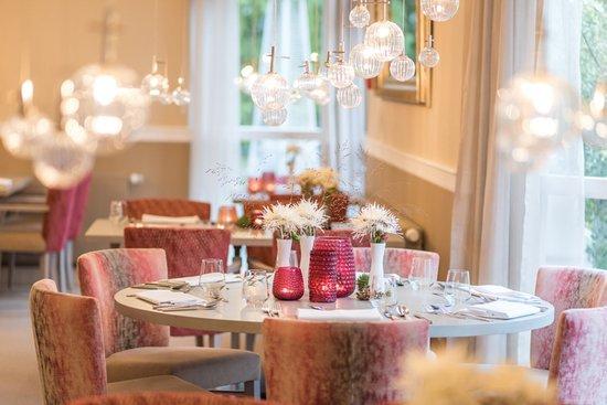Billas Novelle Restaurant . Cafe & Lounge