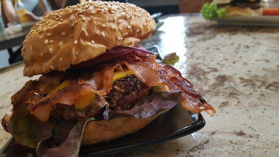 Burger 16/57