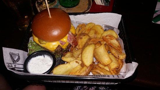 Carrolls Pub Worms