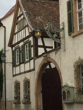 Weinstube Acham-Magin