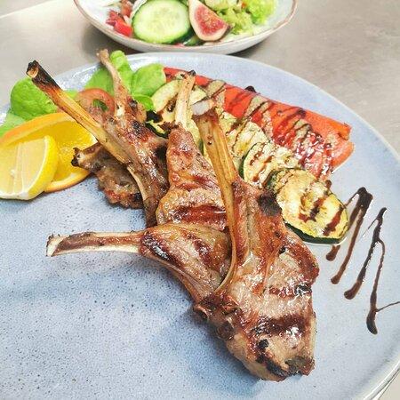 Kleine Taverne Grillhaus