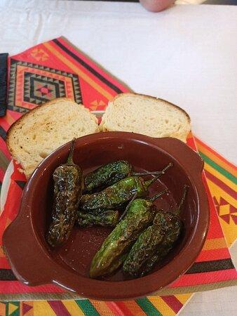 La Mia's