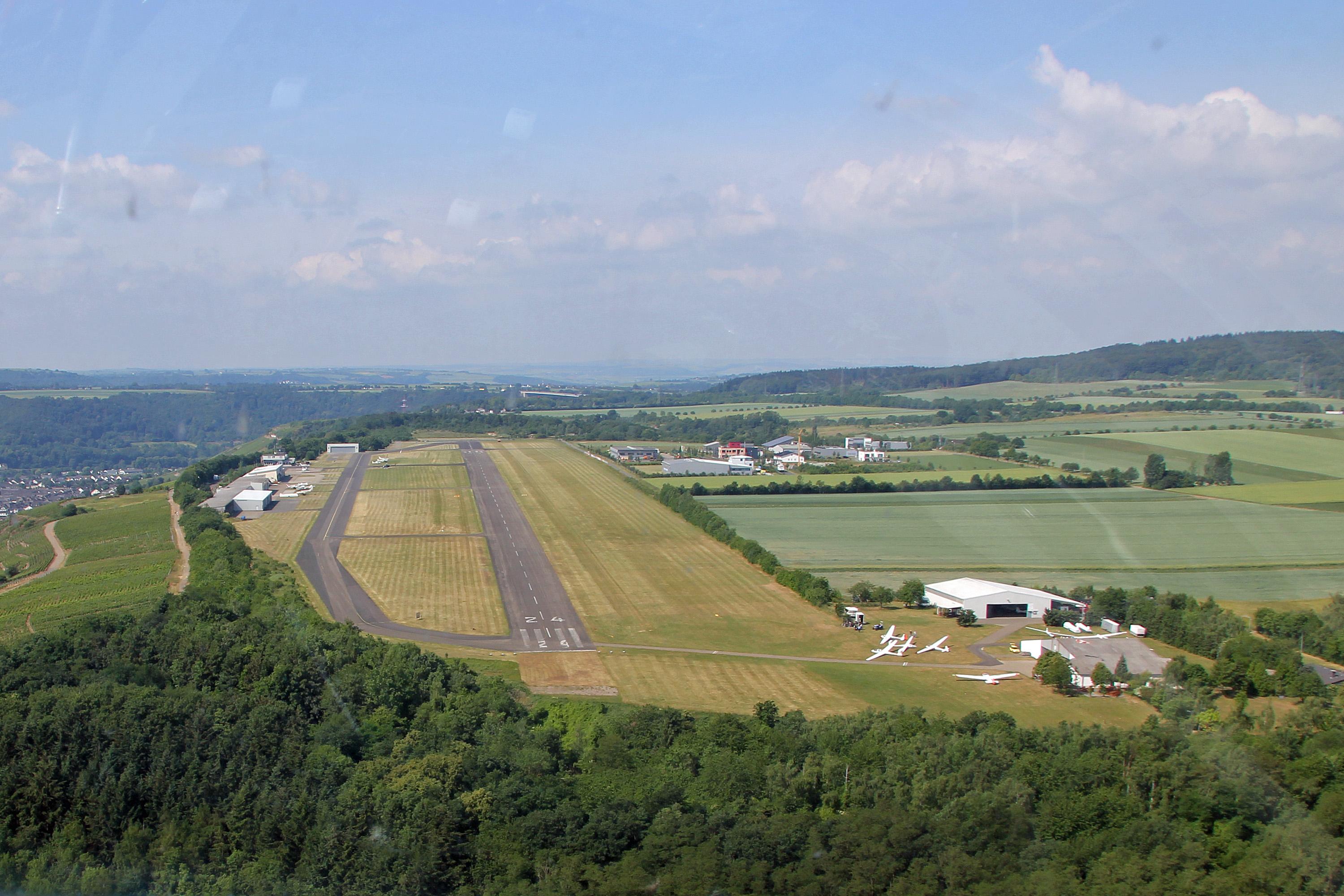 Flugplatz Koblenz-Winningen