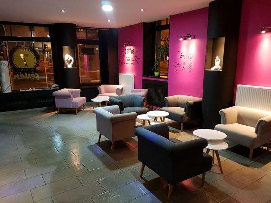 Seven Bar Lounge & Shisha