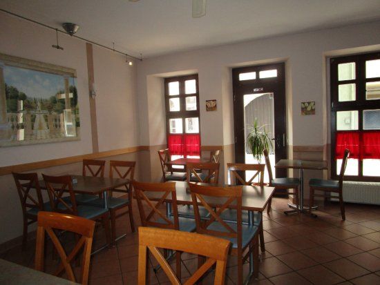 Falcone Pizzeria