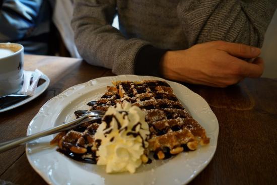 Zum Kaffeeklatsch