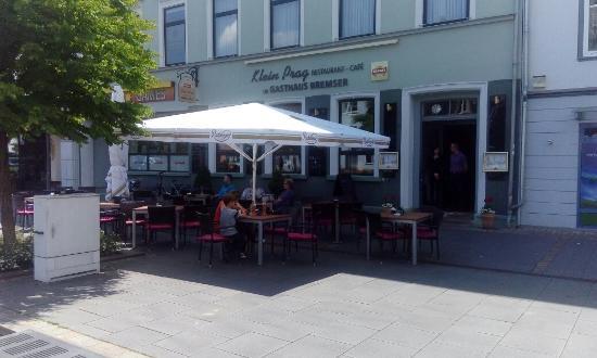 Klein Prag Im Gasthaus Bremser